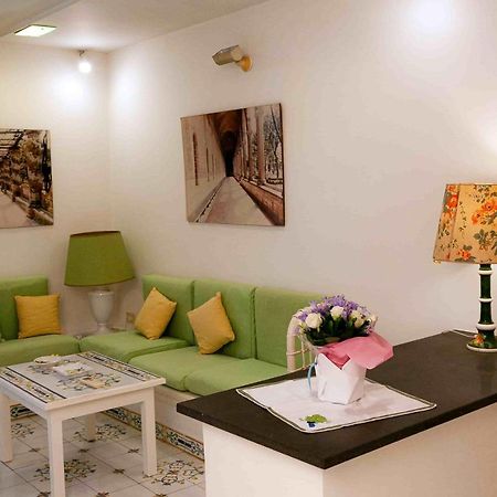 Casa Vacanze Belledonne Apartment Napoli Bagian luar foto